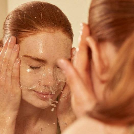 Aloe Calming Cream Cleanser - Image 4