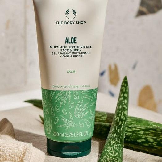 Aloe Multi-use Soothing Face & Body Gel - Image 6