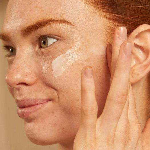 Aloe Soothing Day Cream - Image 4