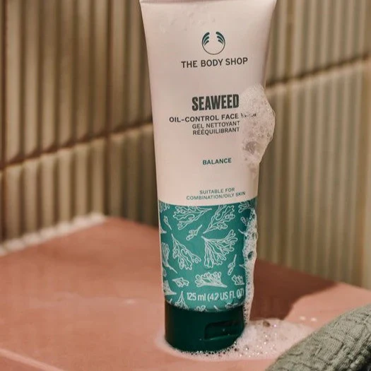 Seaweed Oil-Control Face Wash - Image 4