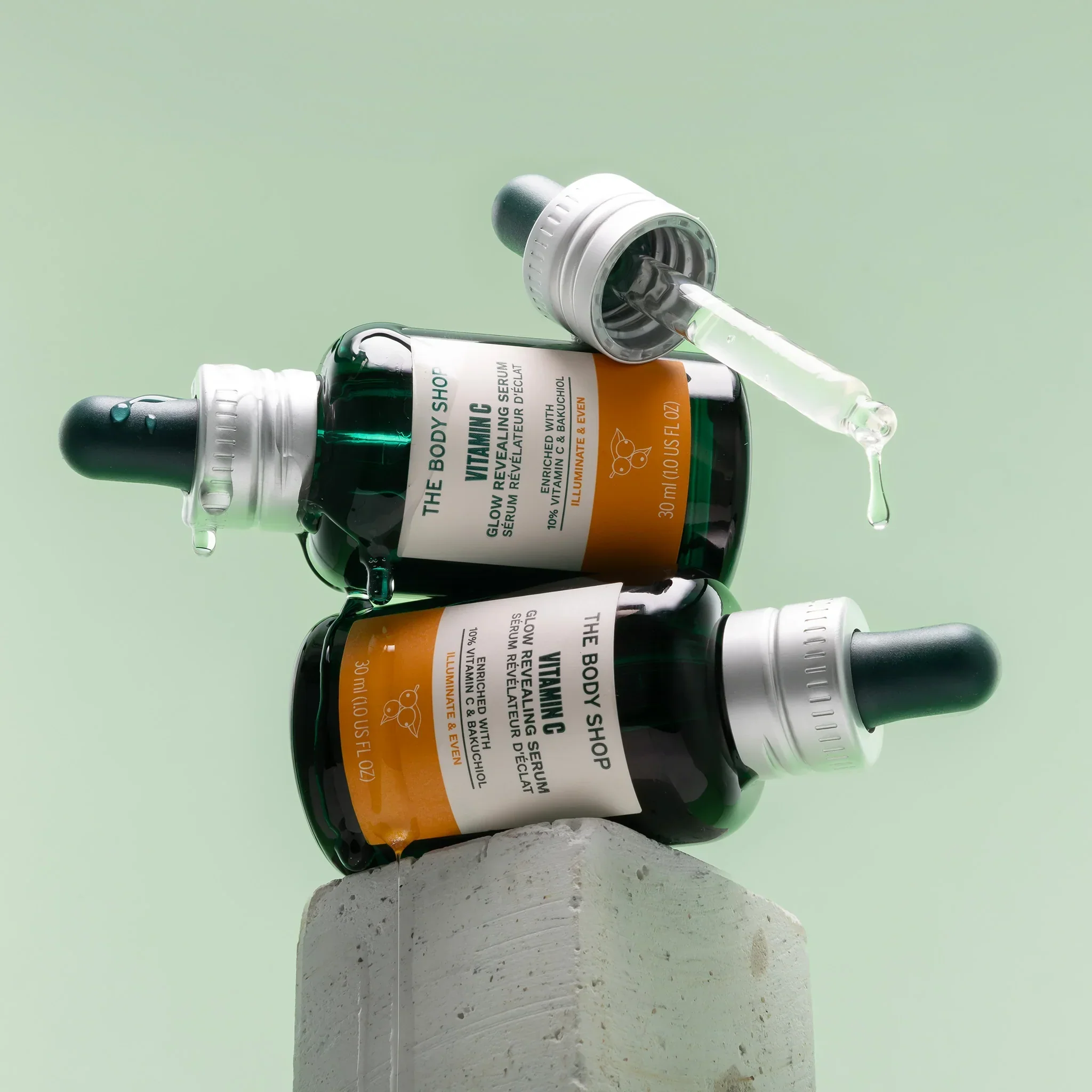 Vitamin C Glow Revealing Serum - Image 6